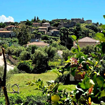 Philoxenia Guest House Himare Exterior photo